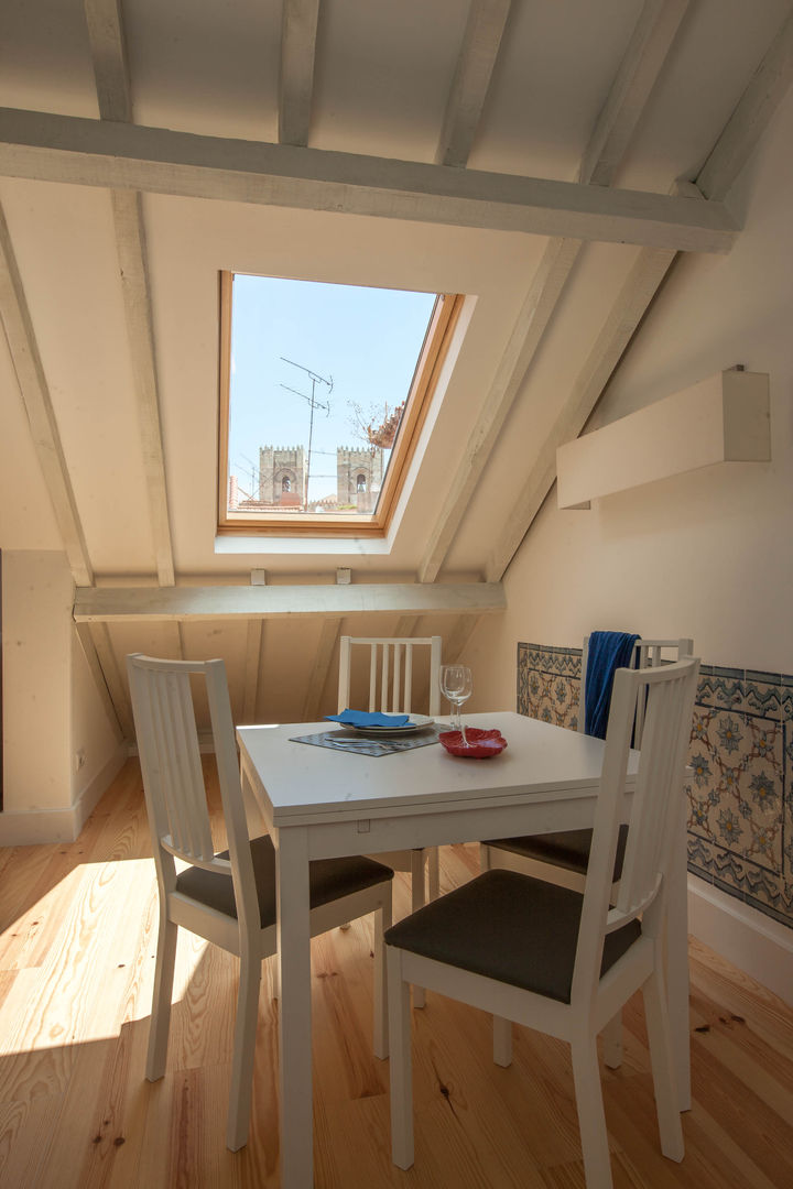 Apartamentos turísticos Casas da Baixa, Jules et Madeleine - LISBOA, ShiStudio Interior Design ShiStudio Interior Design 商業空間 ホテル