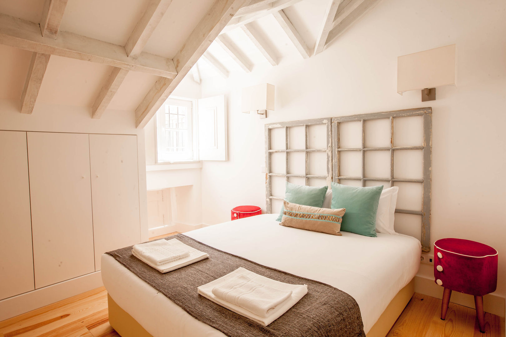 Apartamentos turísticos Casas da Baixa, Jules et Madeleine - LISBOA, ShiStudio Interior Design ShiStudio Interior Design 商業空間 ホテル