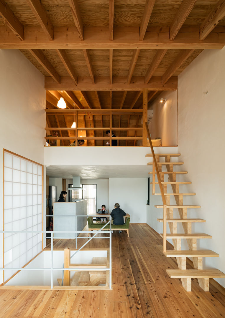 ワビサビハウス, 藤森大作建築設計事務所 藤森大作建築設計事務所 Modern Dining Room Wood Wood effect