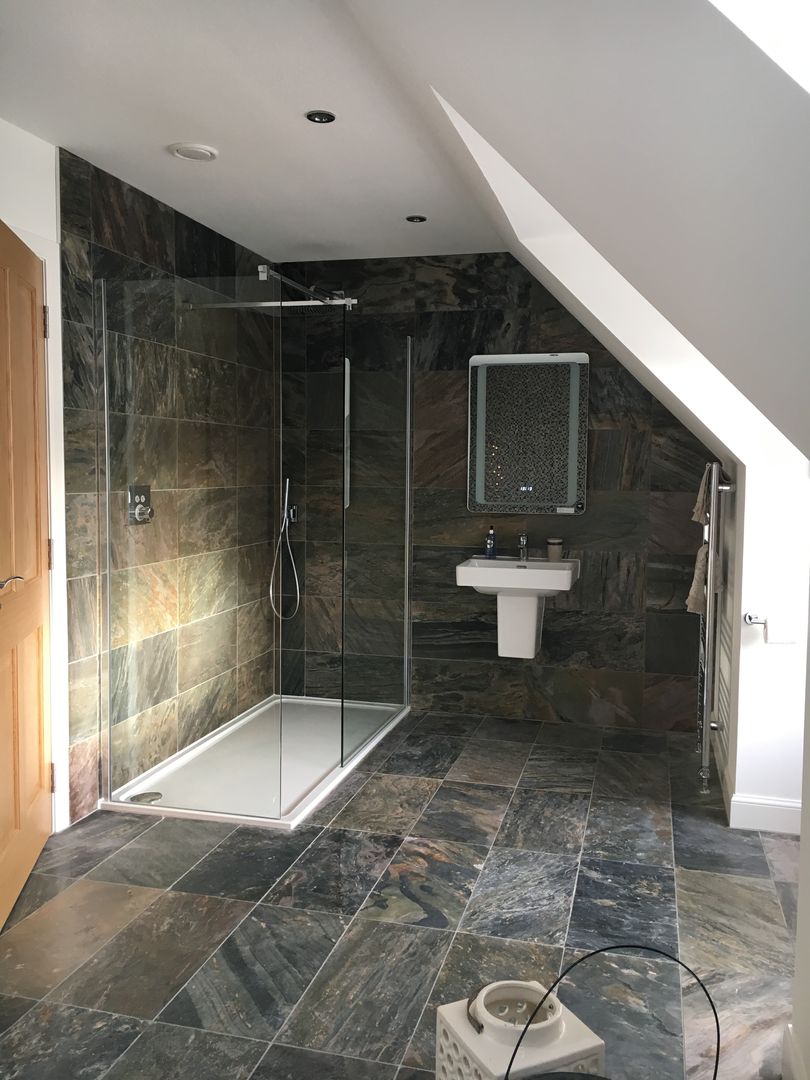 Plot 2 Durward Gardens, Kincardine O'neil, Aberdeenshire, Roundhouse Architecture Ltd Roundhouse Architecture Ltd Phòng tắm phong cách hiện đại walk-in shower,colorful tiles,tile,bathroom floor,bathroom furniture,bathroom sink