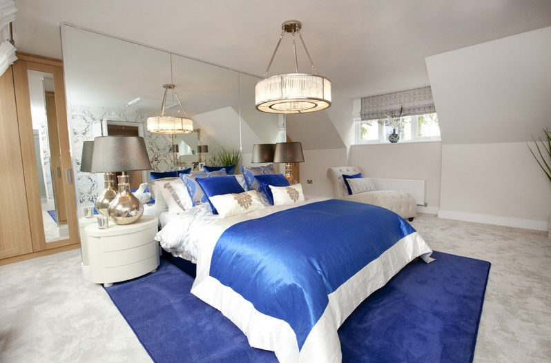 Make every room a new adventure....., Graeme Fuller Design Ltd Graeme Fuller Design Ltd Modern style bedroom