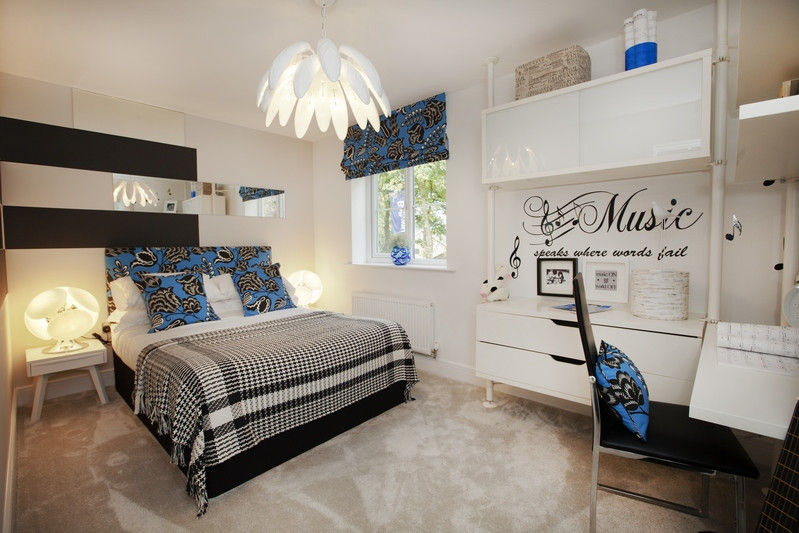 Make every room a new adventure....., Graeme Fuller Design Ltd Graeme Fuller Design Ltd Modern style bedroom