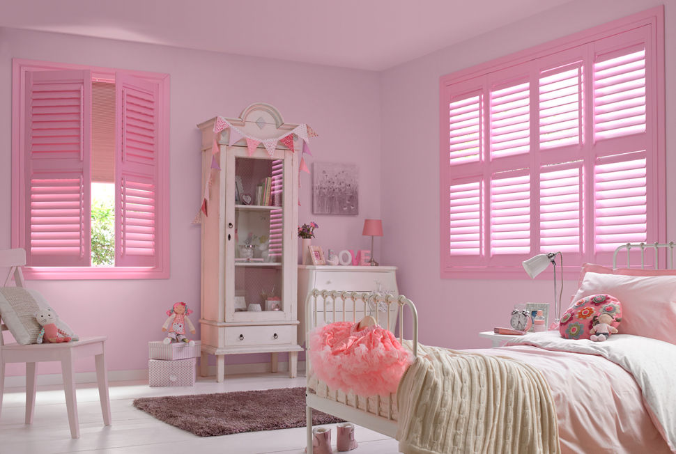 Options Shutter Blinds homify Classic style nursery/kids room Engineered Wood Transparent shutters,blinds,blackout blinds,kids room,nursery,plantation shutters