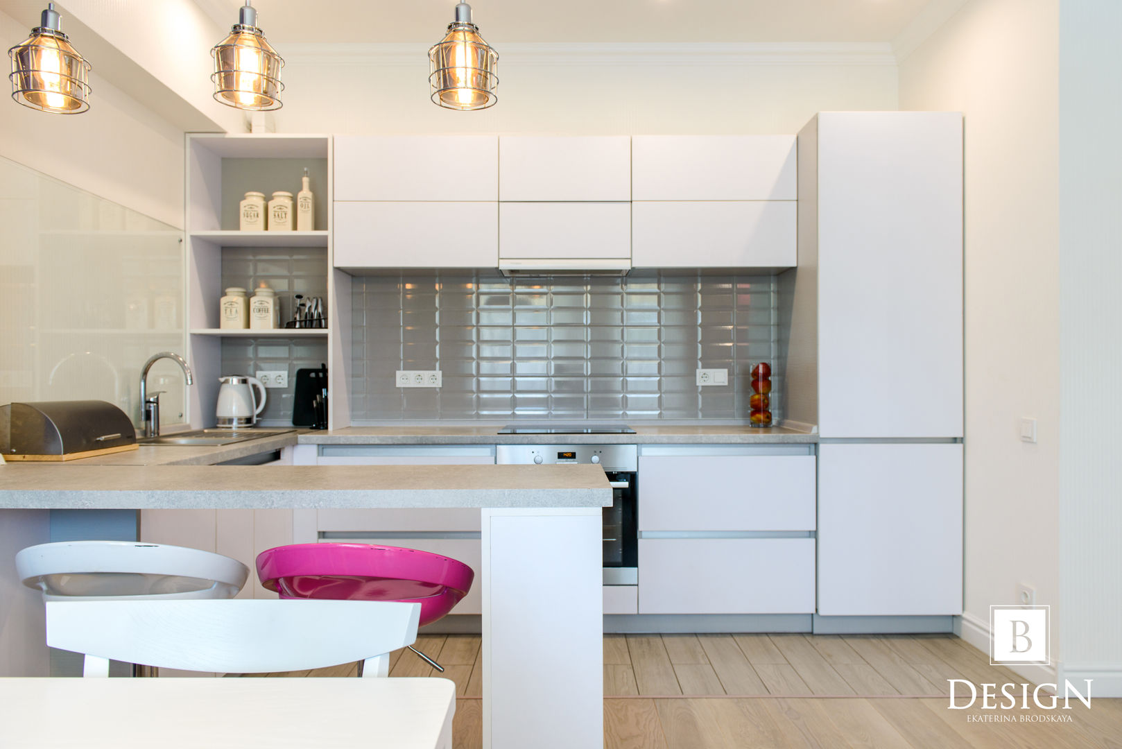 Делаем из однокомнатной квартиры двушку на Голосеевской, B-design B-design Eclectic style kitchen