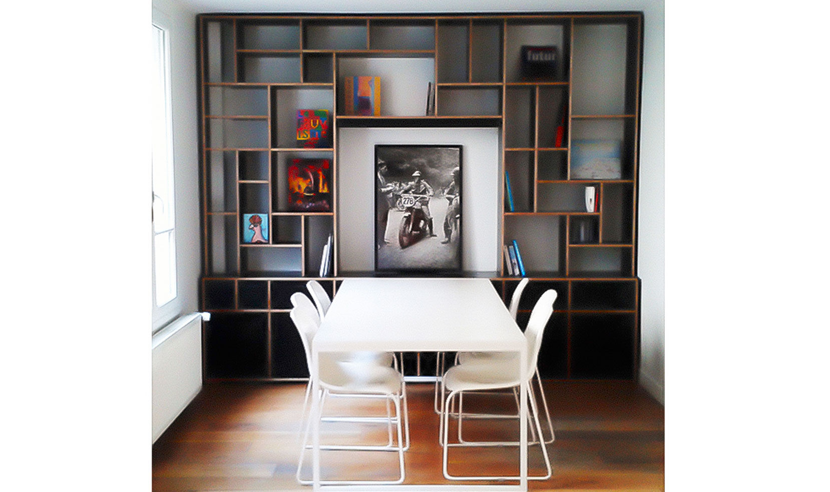 Custom shelf wall, FURN FURN İç bahçe İç Dekorasyon