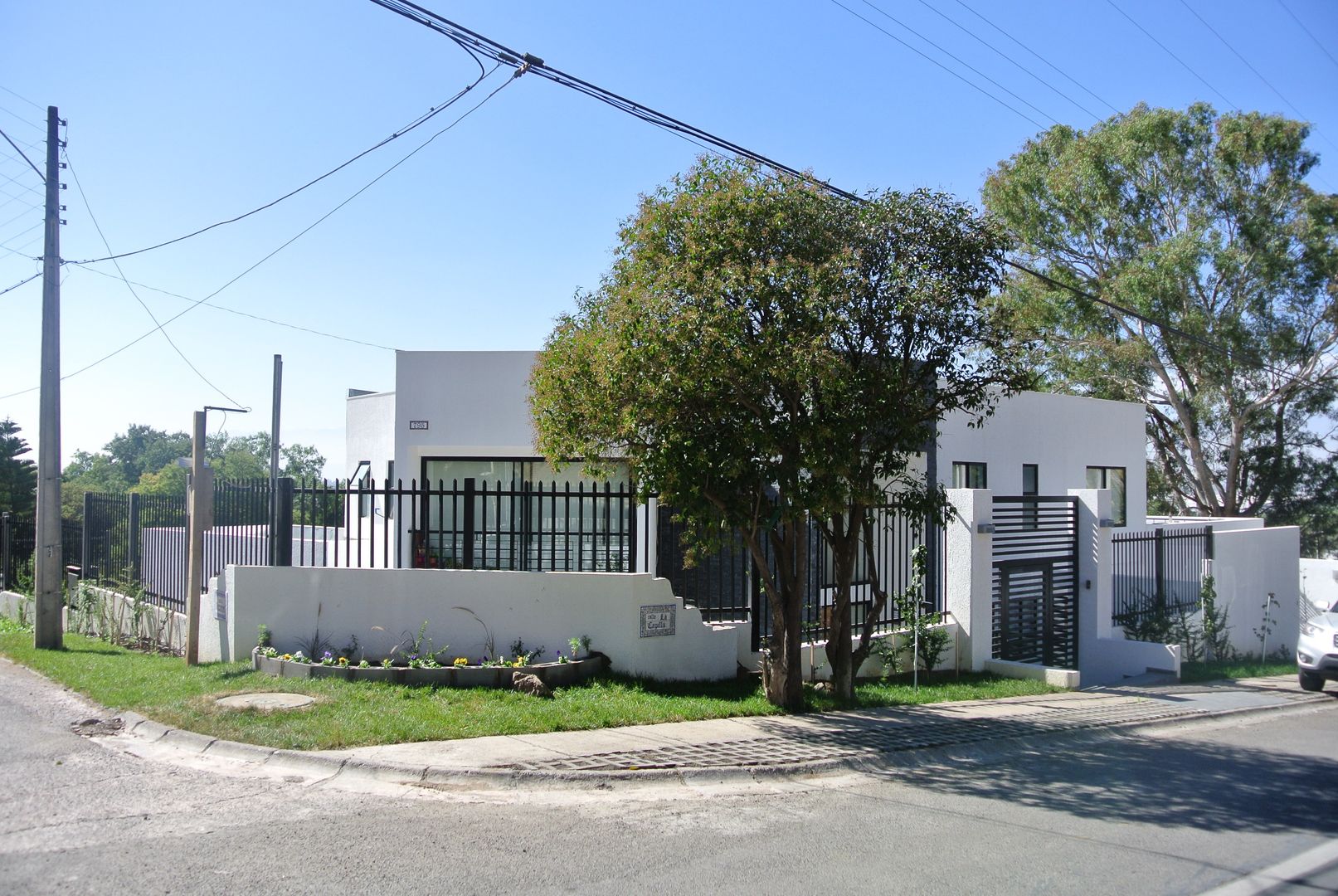 Casa Lomas, AtelierStudio AtelierStudio Minimalist house