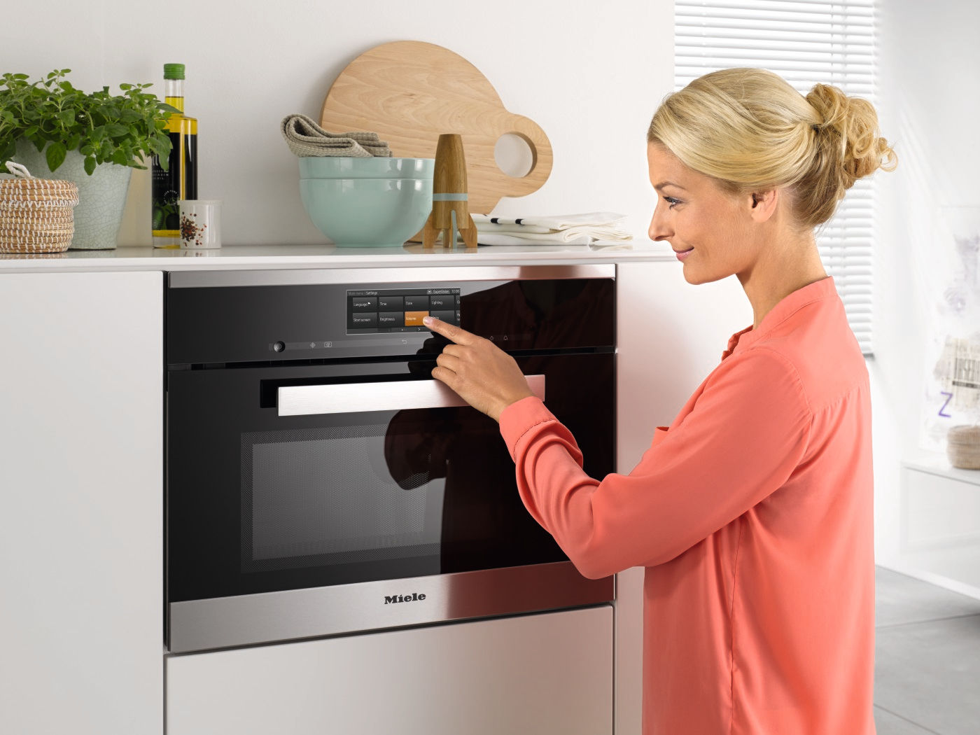 Miele DGM6800 Steam Oven with Microwave Hehku مطبخ الأجهزة الكهربائية