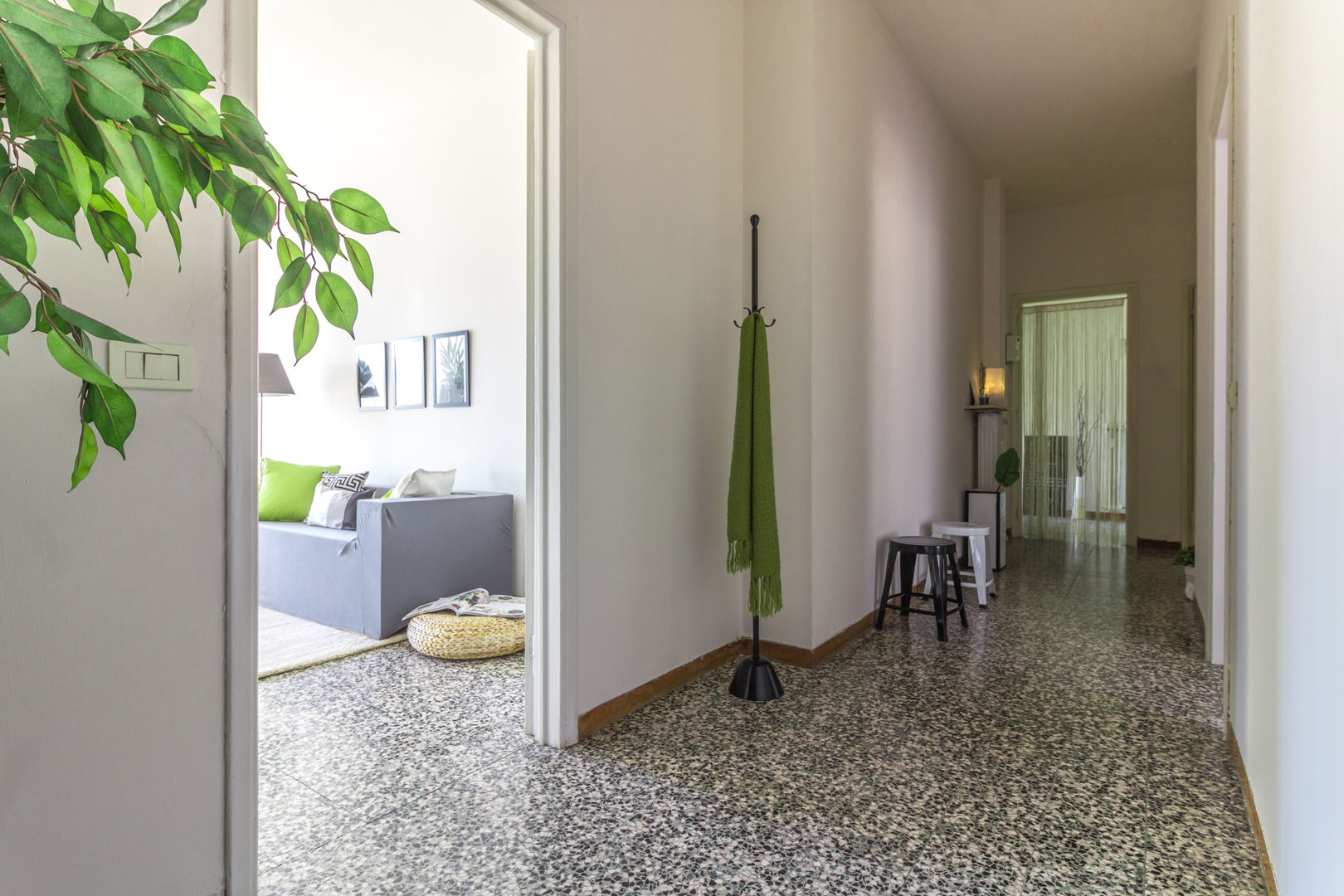 HOME STAGING PER APPARTAMENTO IN VENDITA SUL LAGO MAGGIORE, Boite Maison Boite Maison