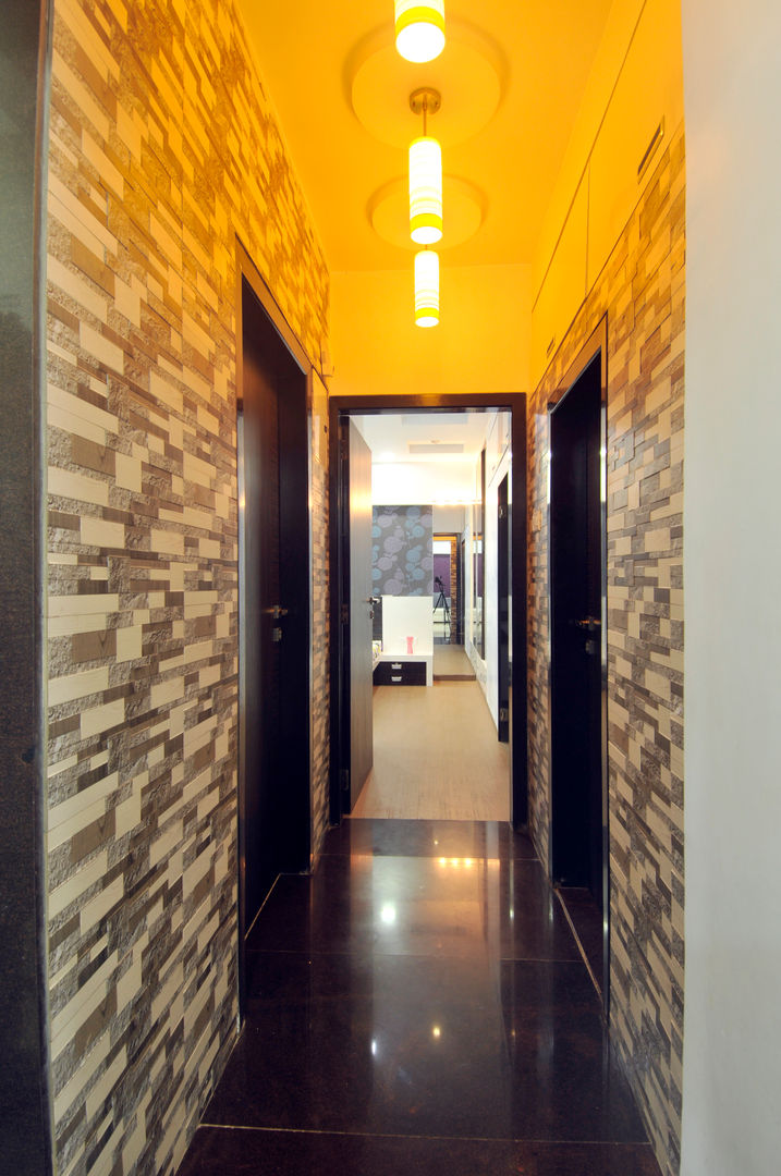 Home Interior, spacefusion spacefusion Modern Corridor, Hallway and Staircase Tiles Lighting