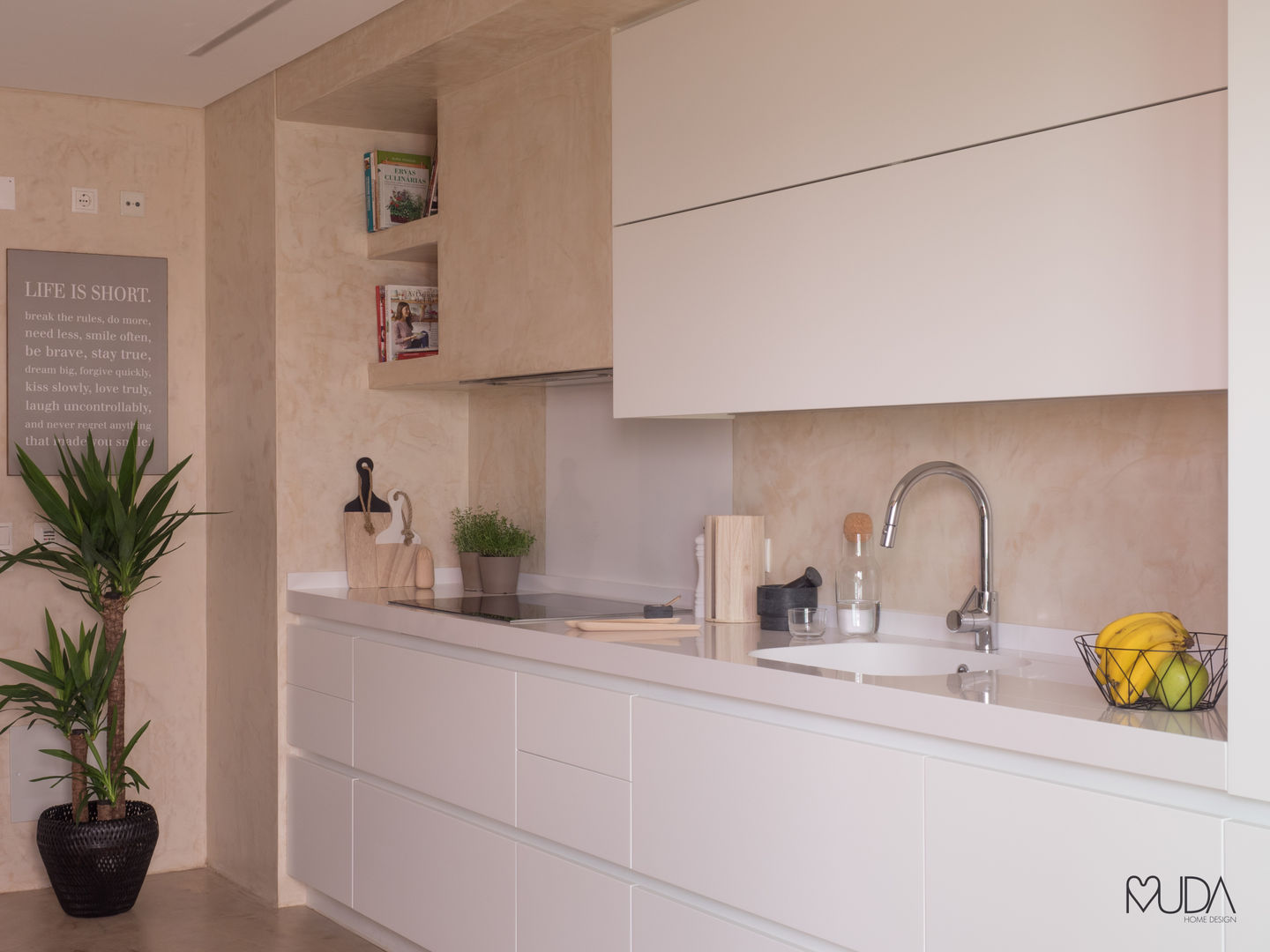 CB Apartment - Lisbon, MUDA Home Design MUDA Home Design 現代廚房設計點子、靈感&圖片