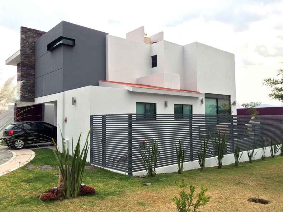 Sendero, Base-Arquitectura Base-Arquitectura Casas de estilo minimalista