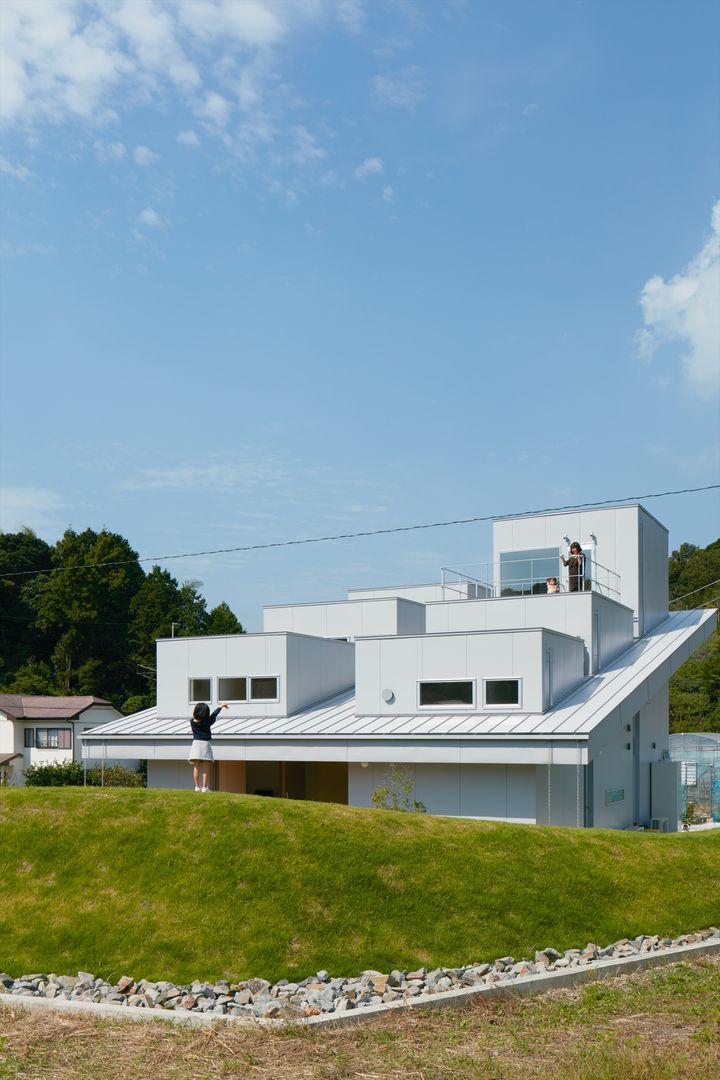 光と風の住まいと仕事場/ House in Tokushima, 藤原・室 建築設計事務所 藤原・室 建築設計事務所 Moderne huizen