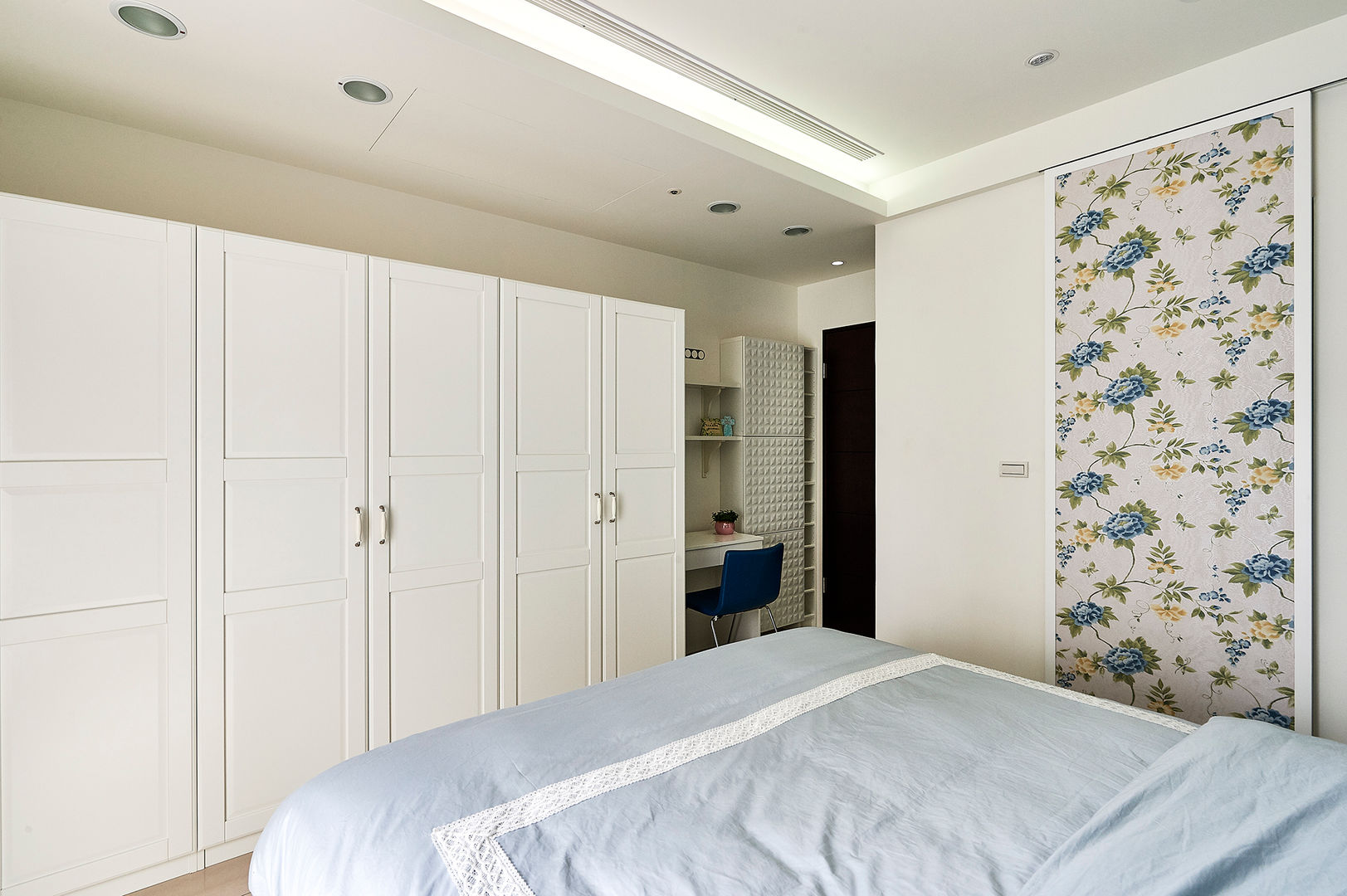 ​濃郁藍調的個性主臥室 青瓷設計工程有限公司 Asian style bedroom