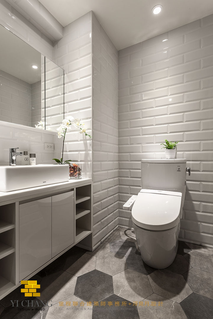 客衛 垼程建築師事務所/浮見月設計工程有限公司 Rustic style bathrooms