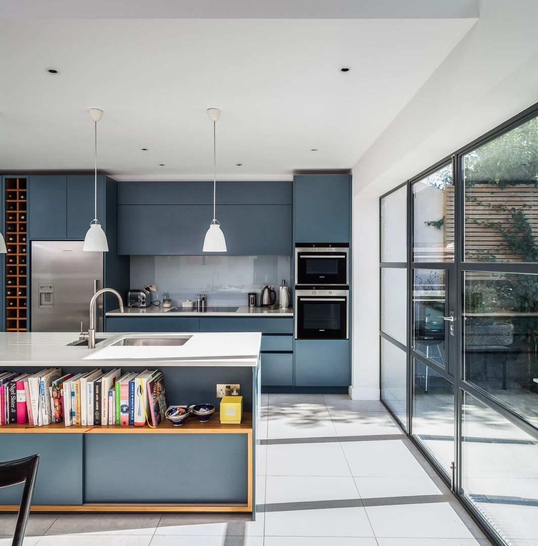 Slot House, London W12, AU Architects AU Architects Modern style kitchen