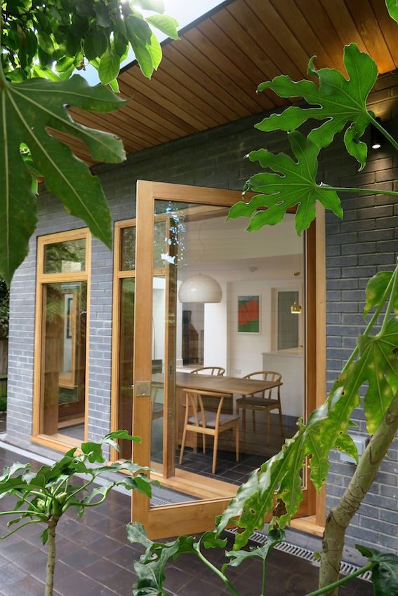 Pivot Door A2studio Modern Windows and Doors Wood Wood effect pivot door,kitchen door,extension,terrace