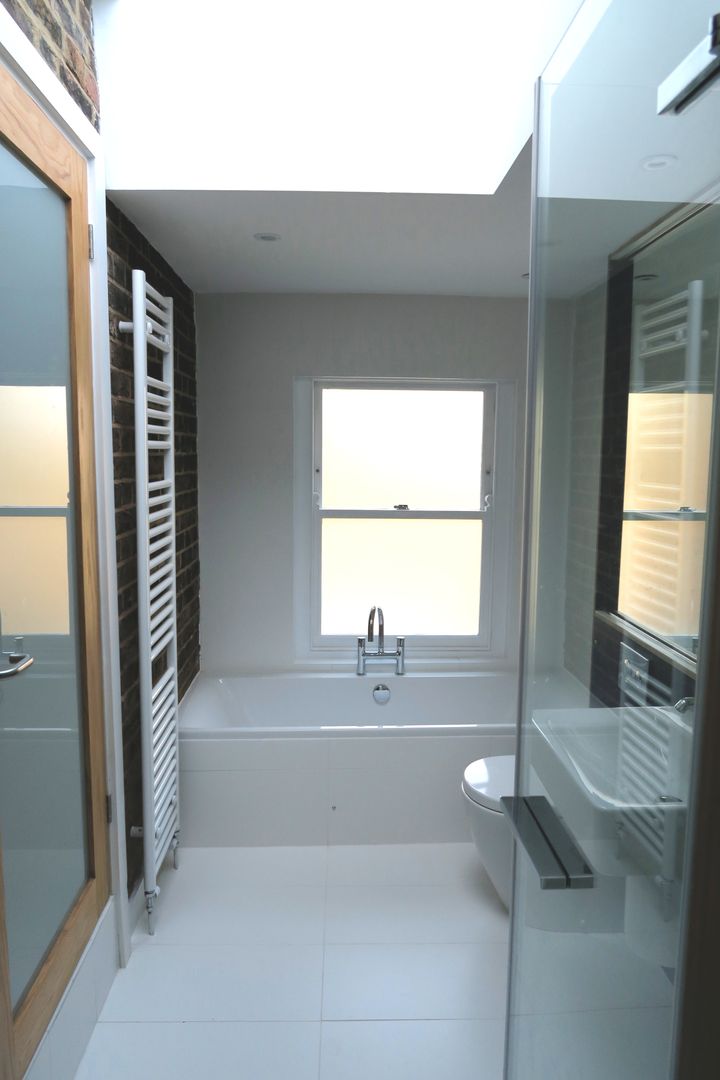 White Bathroom A2studio Modern bathroom modern bathtub,towel radiator,Kermi,Ideal Standard