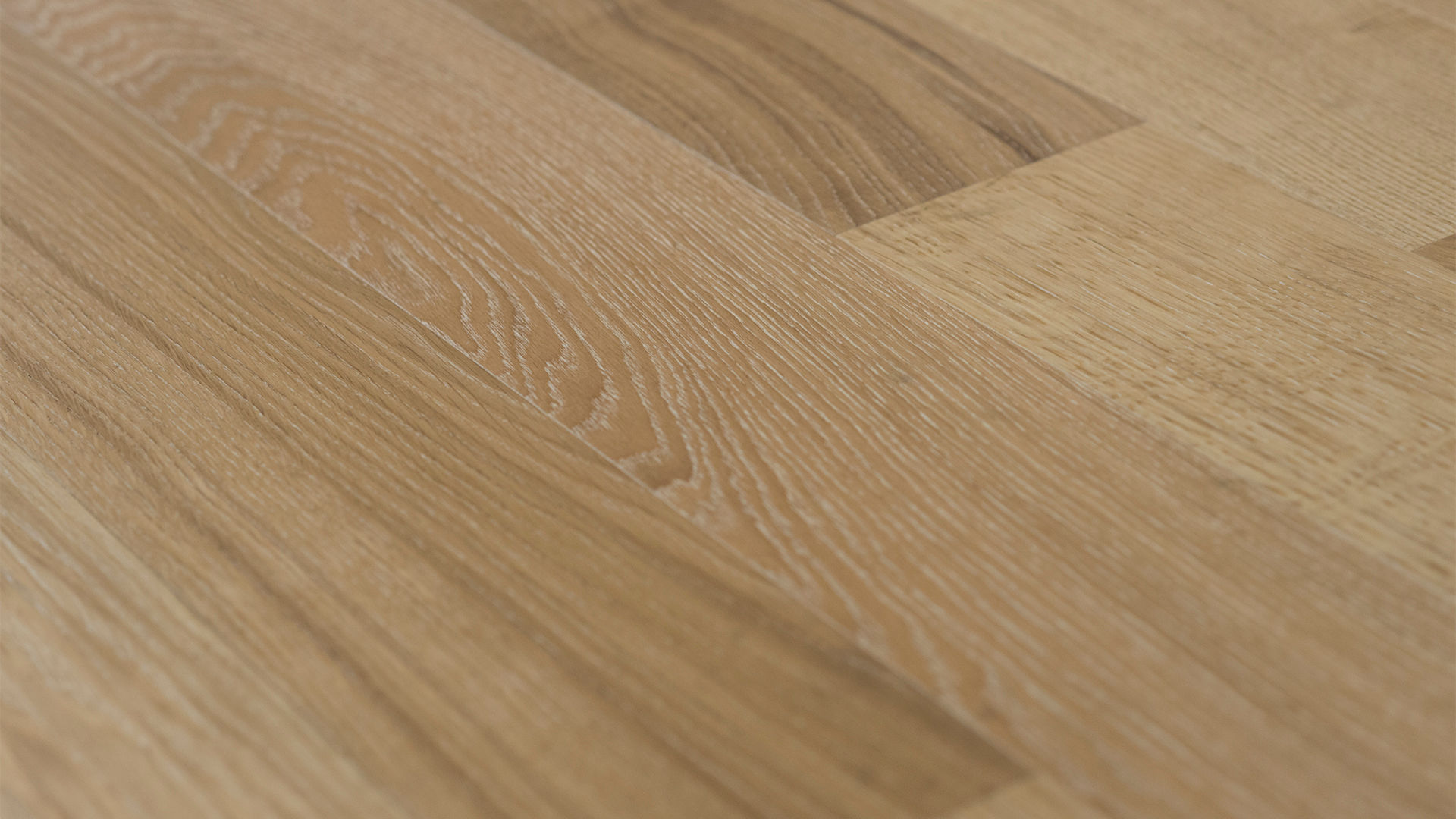 Come pulire il parquet e far durare a lungo il pavimento in legno -  TipiTipi Magazine