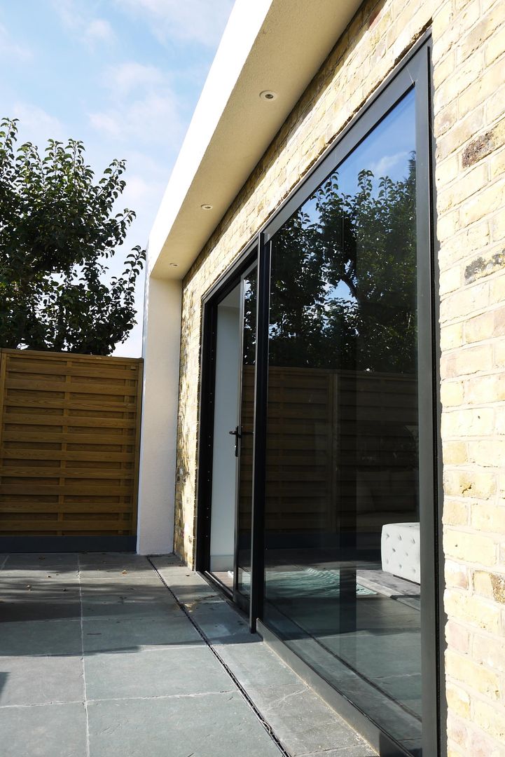 Contemporary house extension Artform Architects Modern windows & doors extension,contemporary design,London,Streatham,house extension,glazing