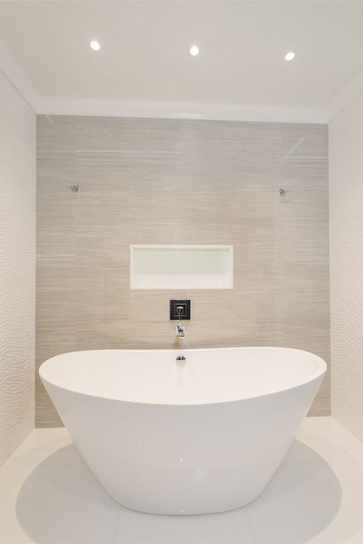 Master Bathroom with Free standing vessel tub HOMEREDI Modern bathroom کوارٹج