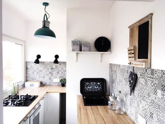Małe mieszkanie w stylu nowoczesnym, Pasja Do Wnętrz Pasja Do Wnętrz مطبخ