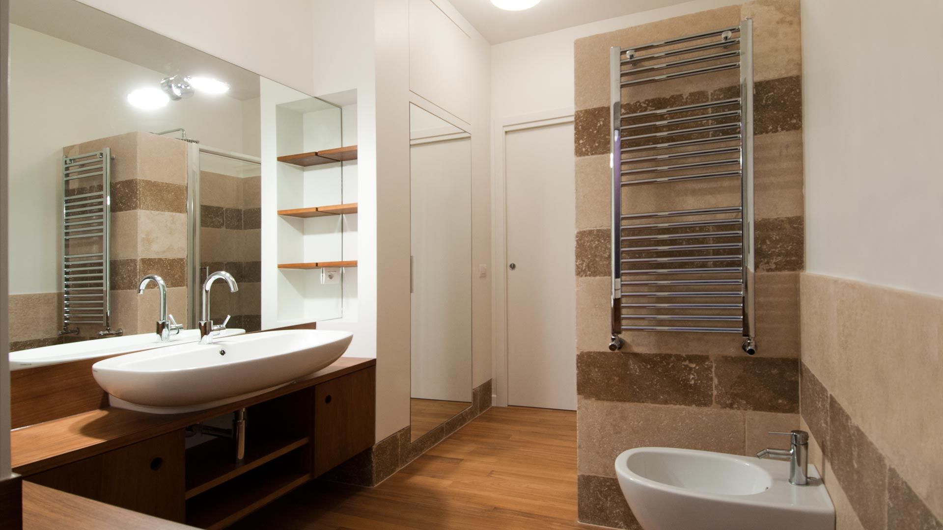 Portaportese , Archifacturing Archifacturing 現代浴室設計點子、靈感&圖片 石器