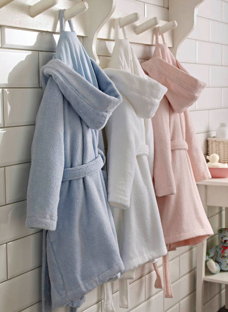 Childrens Zero-Twist Pure Cotton Bathrobe with Hood King of Cotton Nowoczesna łazienka Bawełna Czerwony Tekstylia i akcesoria