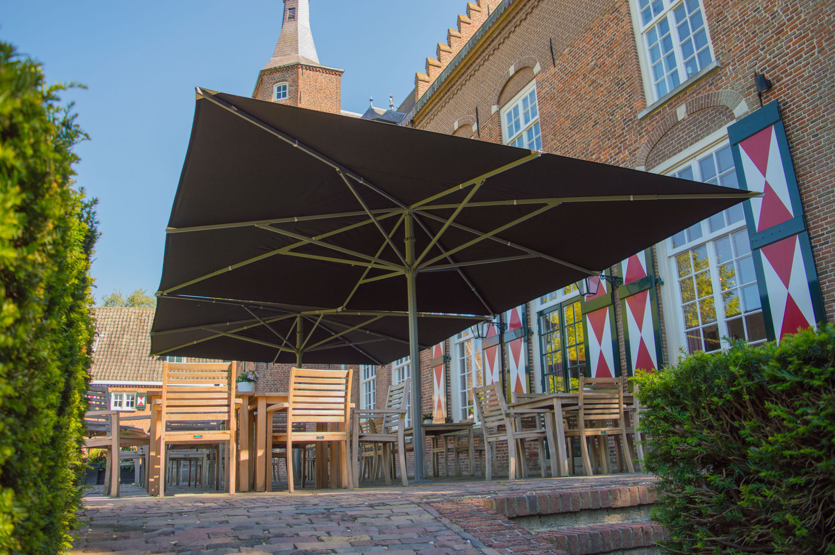 Solero Basto commercial parasol 5x5m Solero Taman Modern Aluminium/Seng Furniture