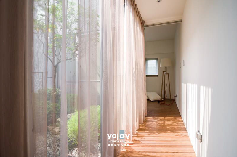 自然。隱逸 - 北歐風格 有容藝室內裝修設計有限公司 Scandinavian style corridor, hallway& stairs