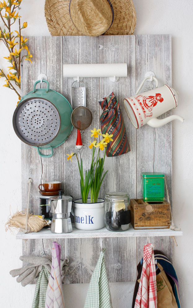 upcycling & objets trouves, christian hacker fotodesign christian hacker fotodesign Kitchen Wood Wood effect Storage