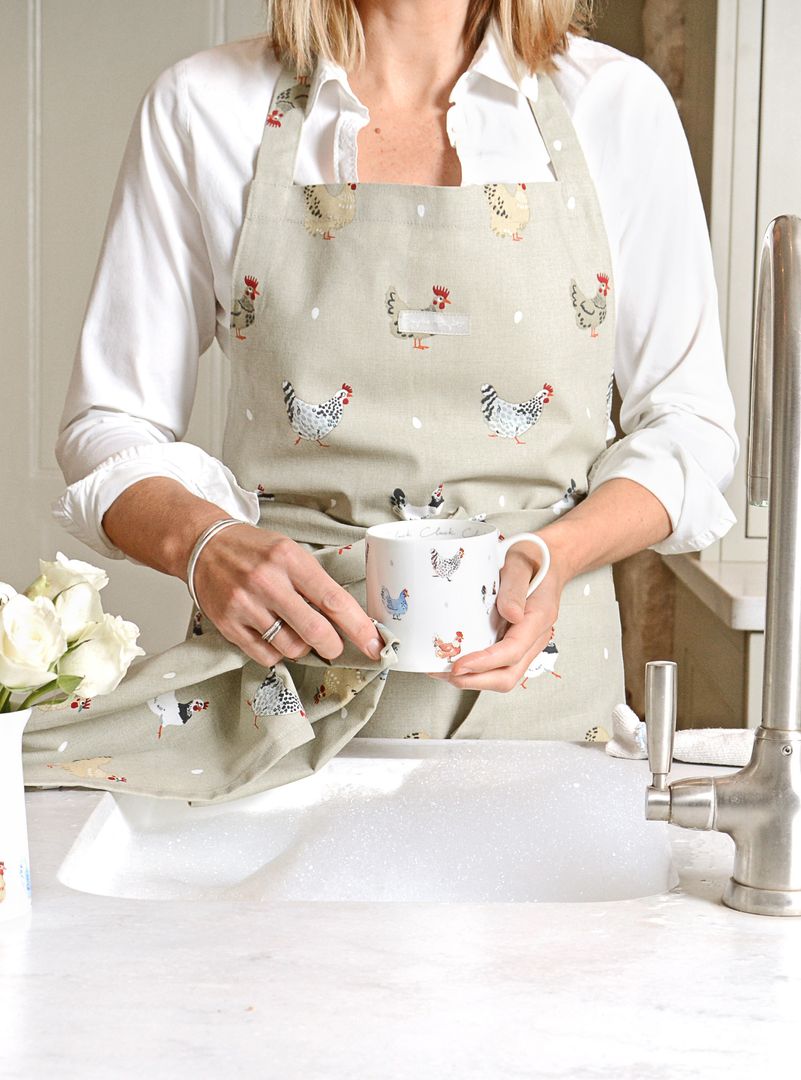 Sophie Allport's 'Lay a little egg' collection Sophie Allport Country style kitchen Cotton Red Accessories & textiles