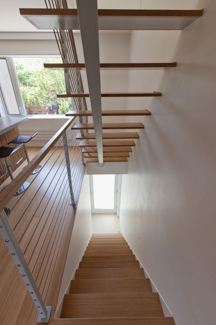 Carroll Gardens Duplex, Sarah Jefferys Design Sarah Jefferys Design Modern Corridor, Hallway and Staircase