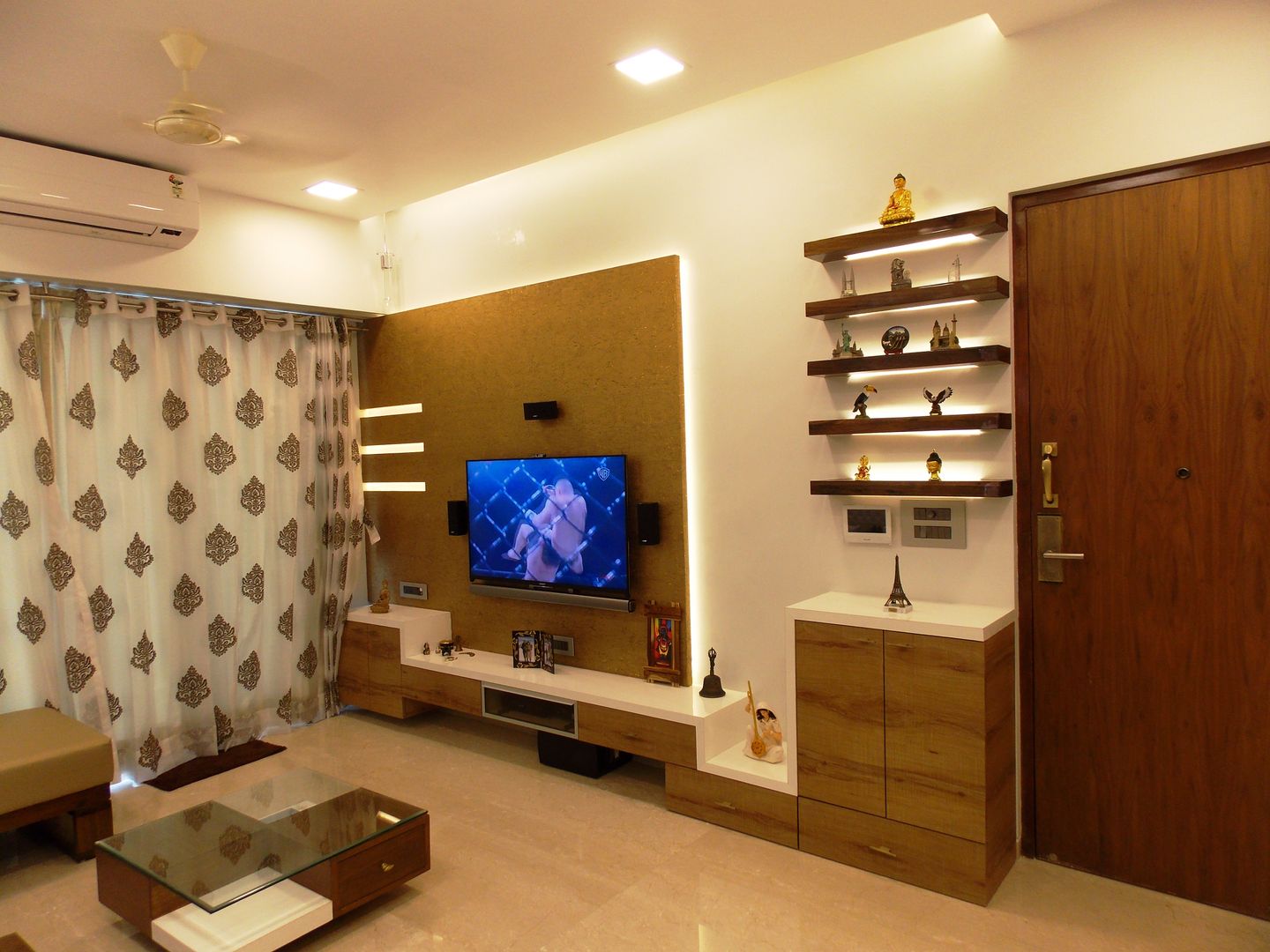 LIVING J SQUARE - Architectural Studio Modern living room TV stands & cabinets