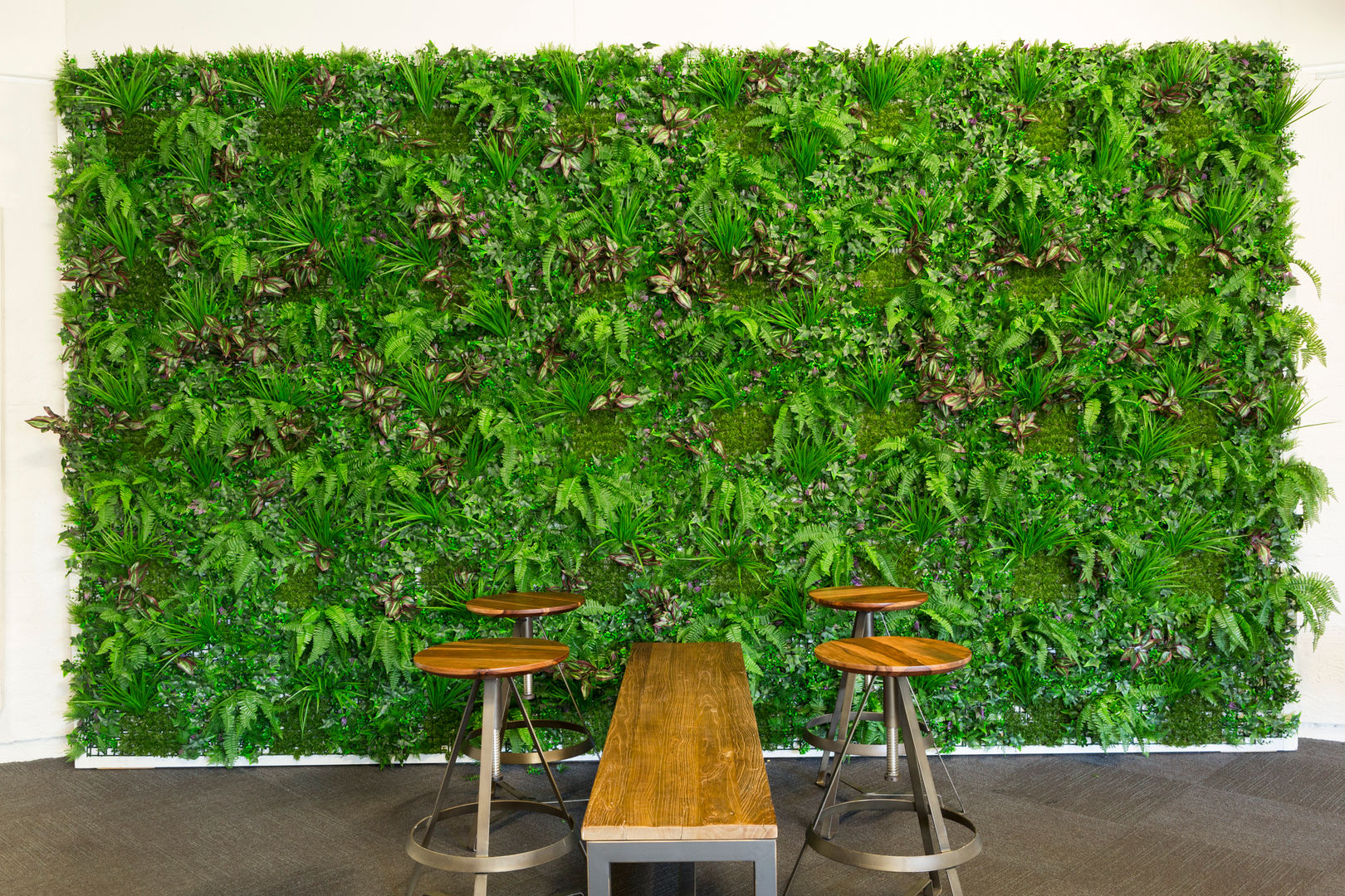 Artificial Greenery Wall For Indoor & Outdoor Landscape, Sunwing Industries Ltd Sunwing Industries Ltd Jardín interior Plástico Paisajismo de interiores