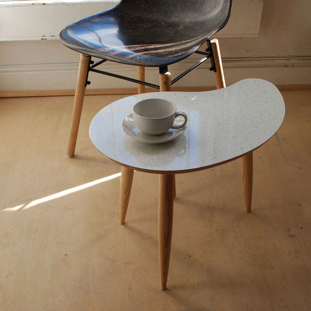 Comma table, colour SPARKLED WHITE Curvalinea Salas de jantar modernas Mesas