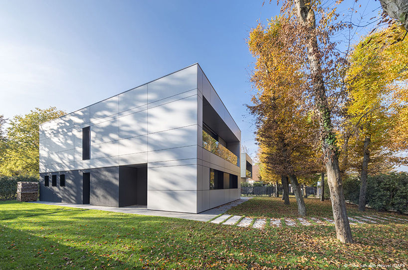 casa TA, ARK'it studio ARK'it studio Maisons modernes