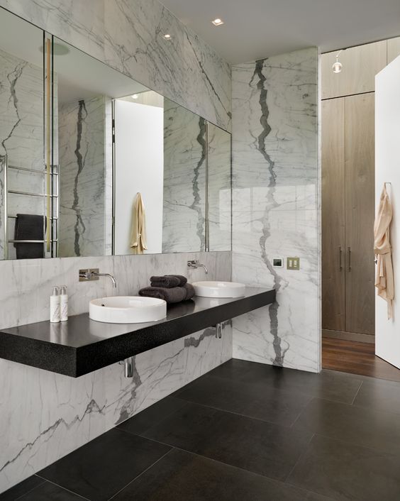 Bathroom Design, No Place Like Home ® No Place Like Home ® Baños de estilo moderno