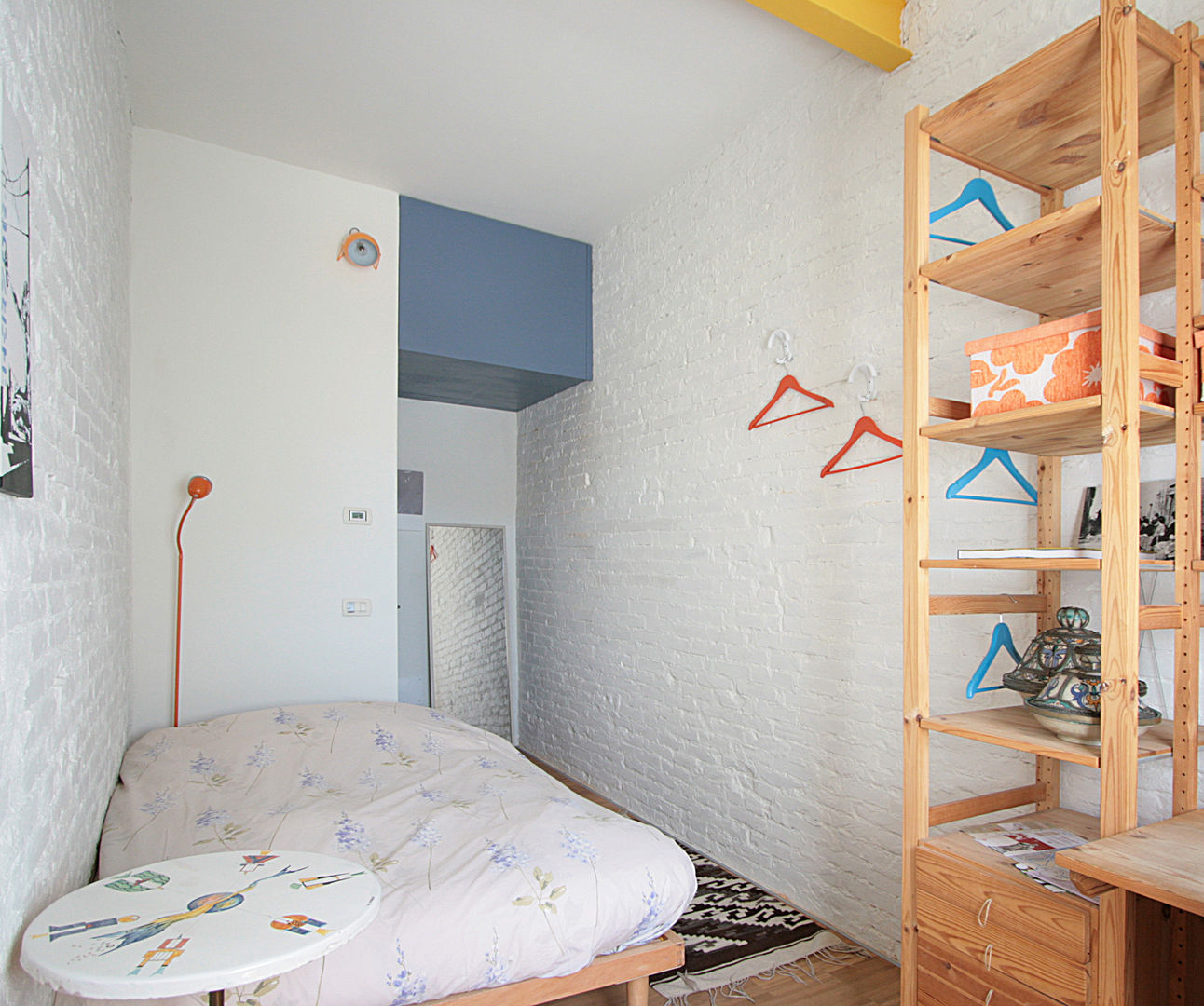 Ristrutturazione Appartamento - Bed and breakfast, Studio Dalla Vecchia Architetti Studio Dalla Vecchia Architetti Small bedroom Concrete