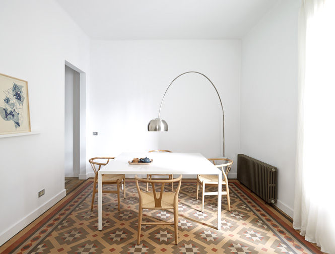 Reforma de una vivienda en el Gótico, Oliveras Boix Arquitectes Oliveras Boix Arquitectes Scandinavian style dining room