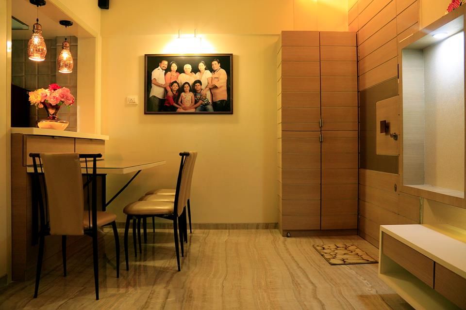 MR HARESH RESIDENCE, PSQUAREDESIGNS PSQUAREDESIGNS Modern dining room Wood Wood effect Tables