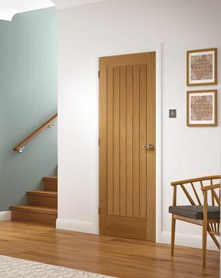 Suffolk style oak door Wonkee Donkee XL Joinery ประตู ประตู