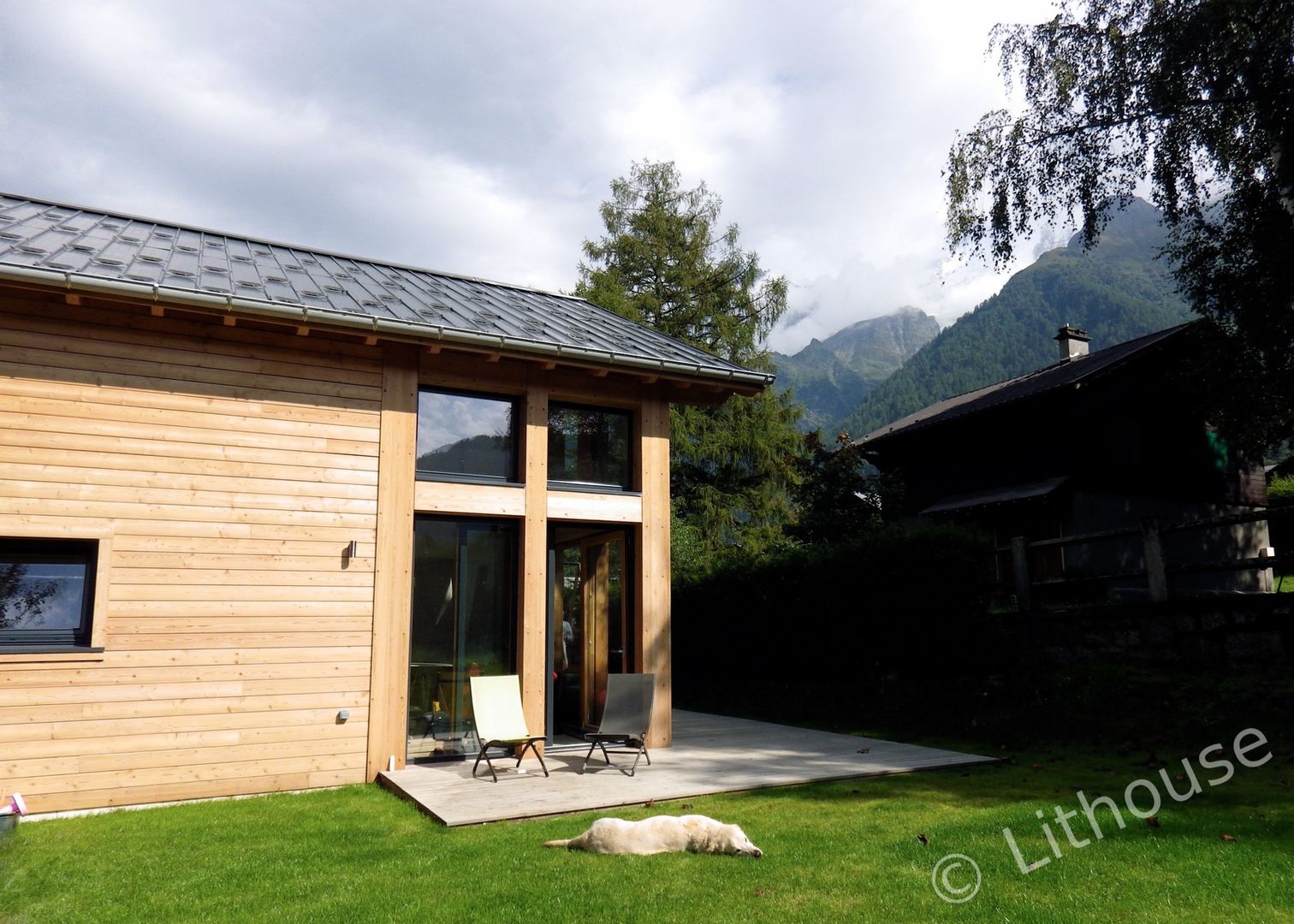 Modern Mountains Chalet Namas Дома в стиле минимализм Дерево Эффект древесины cladding,larch,chalet