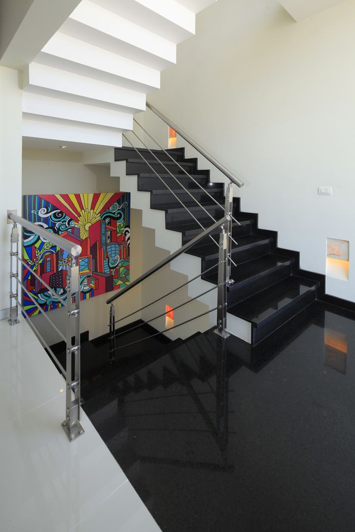 oficinas arketipo-taller de arquitectura, arketipo-taller de arquitectura arketipo-taller de arquitectura Minimalist corridor, hallway & stairs