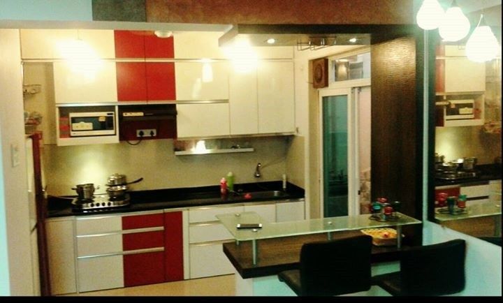 3 BHK RESIDENTIAL PROJECT @2014, SHARADA INTERIORS SHARADA INTERIORS Classic style kitchen