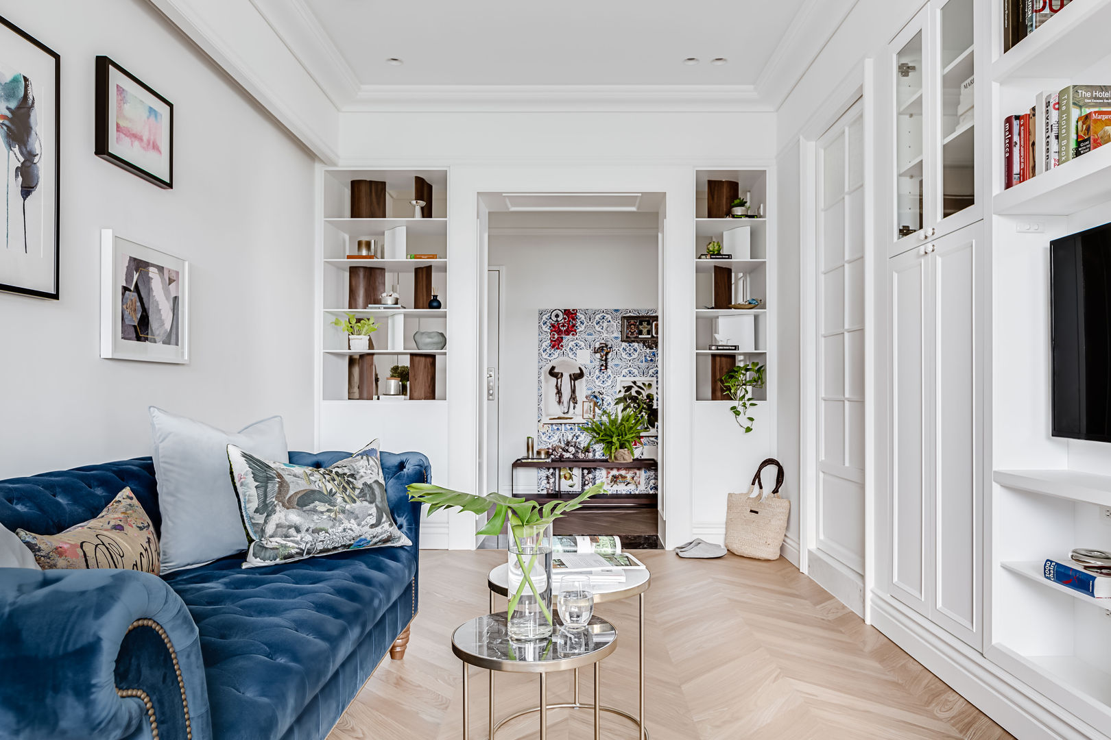 法式居所/ The French Charm, 爾聲空間設計有限公司 爾聲空間設計有限公司 Living room Wood Wood effect