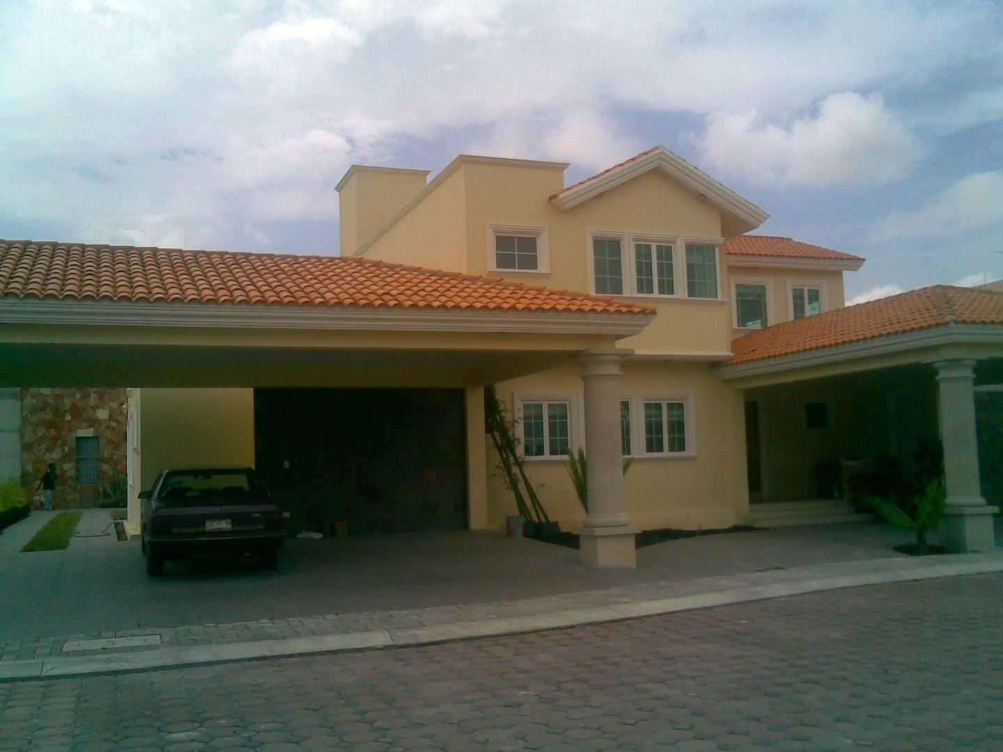 CASA FIERRO , SG Huerta Arquitecto Cancun SG Huerta Arquitecto Cancun Classic style houses Limestone