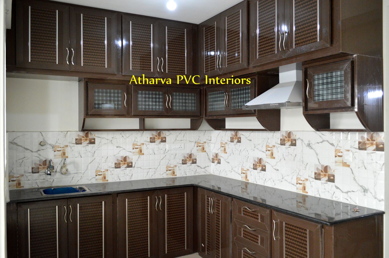 PVC Modular Kitchen cabinets, Atharva PVC Interiors Atharva PVC Interiors مطبخ بلاستيك رفوف وأدراج