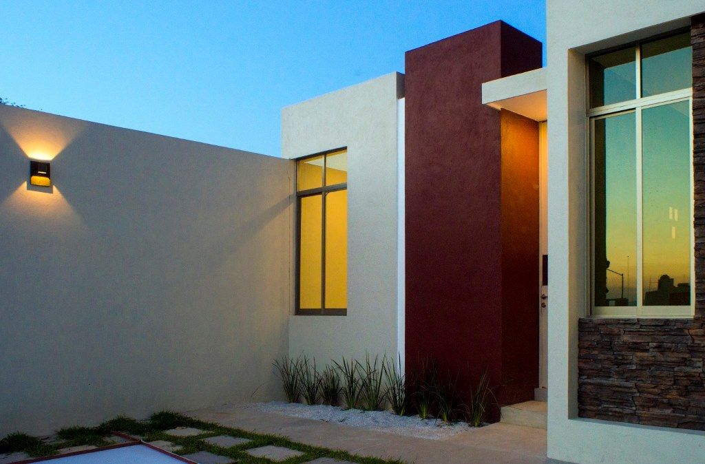 Carpatos #130, MOVE Arquitectos MOVE Arquitectos Rumah Modern