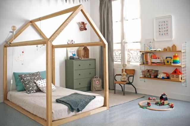 Quarto infantil Montessoriano Decoropravocê - Decoração ao seu alcance. Quarto infantil moderno Mobiliário,Propriedade,Armários,Azure,Gaveta,Conforto,Madeira,Design de interiores,Cômoda,Janela