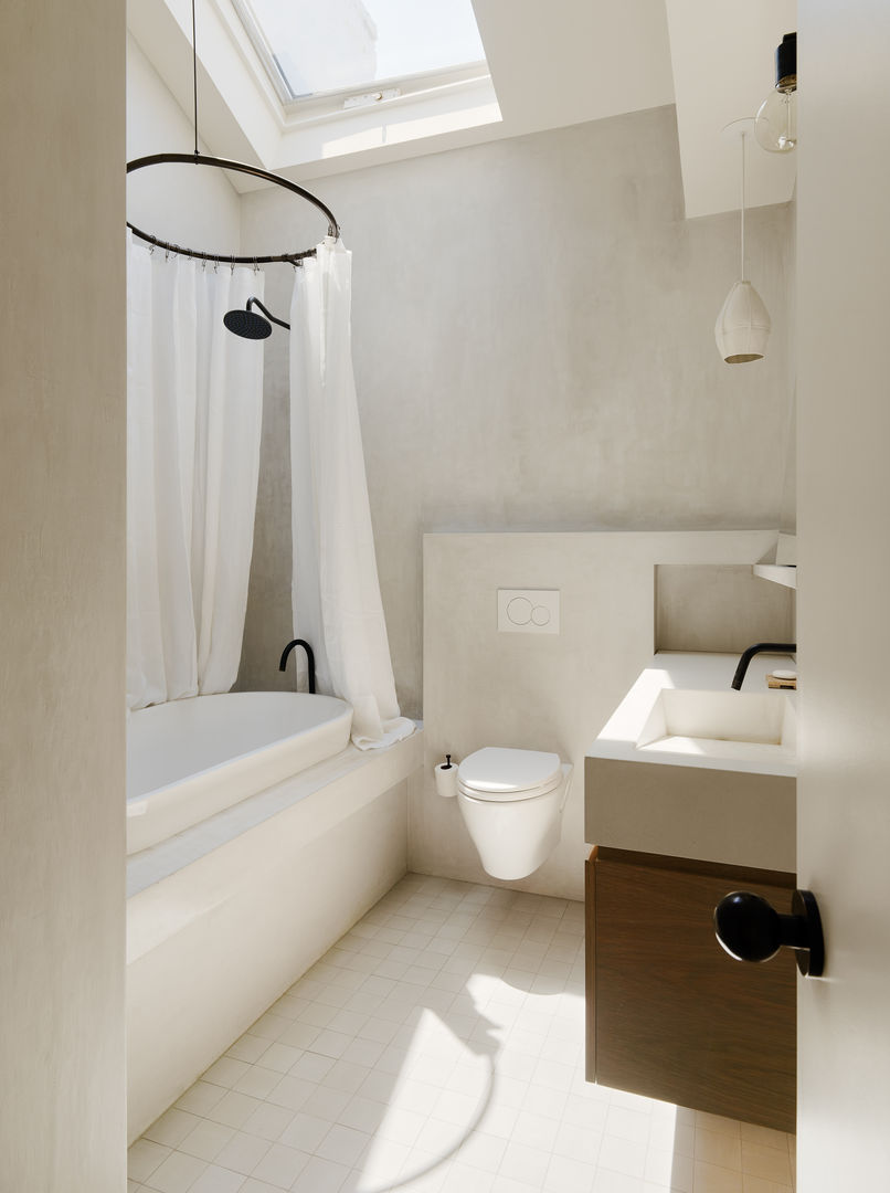 Bathroom with Concrete Finishes homify Salle de bain moderne Béton